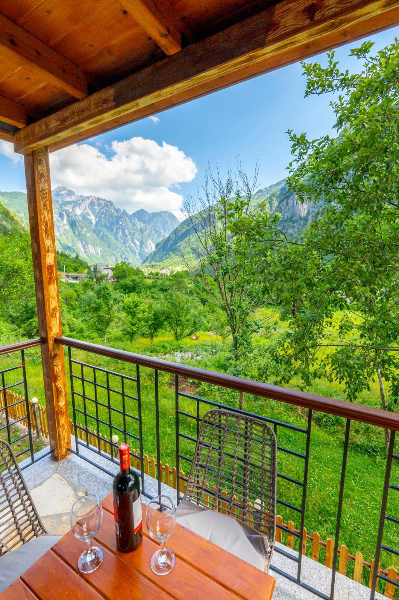 Gegest Hotel ثيث المظهر الخارجي الصورة
