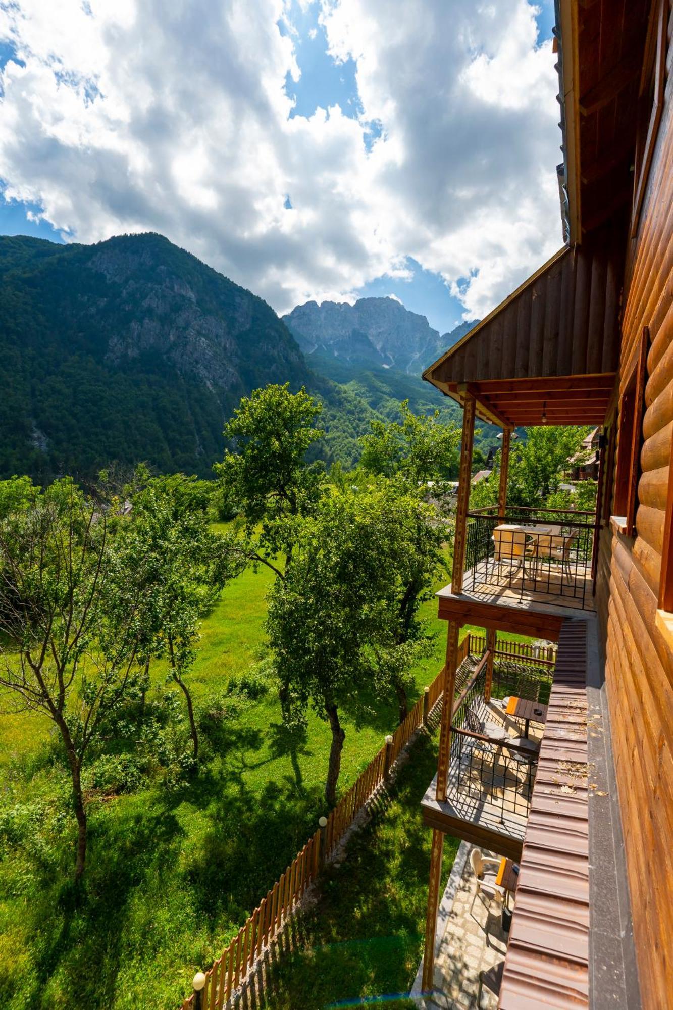 Gegest Hotel ثيث المظهر الخارجي الصورة
